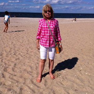 Meet your Posher, Deborah